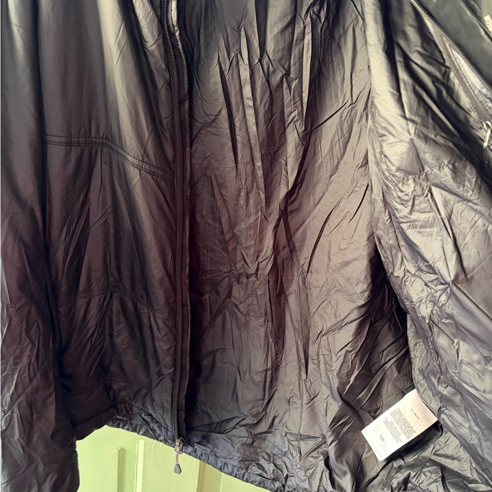 EUC Mountain Hardware Compressor Jacket - image 6